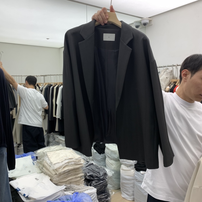 MOI-A東大門直郵女裝新款時尚熱賣休閑真品人氣西裝西服MOI-A西裝/西服圖色2