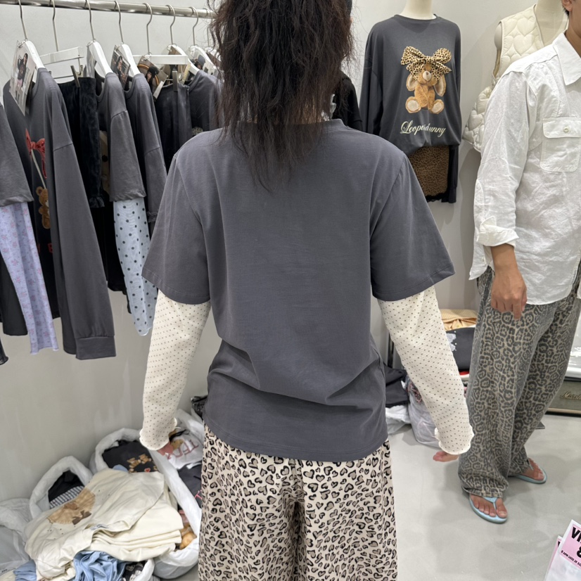 VINTAGE 888韓國直郵女裝新款休閑真品推薦時尚人氣長袖T恤VINTAGE 888長袖T恤