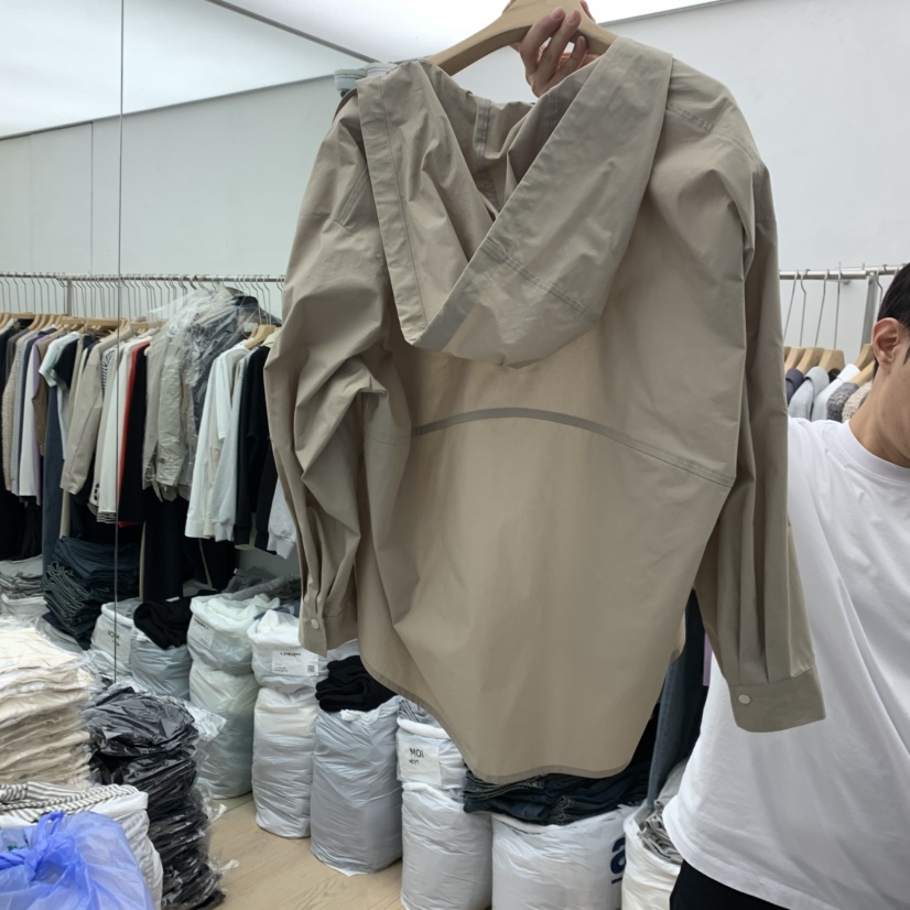 MOI-A韓國直郵女士新品休閑推薦時尚人氣襯衫蕾絲衫連帽衫MOI-A襯衫/蕾絲衫