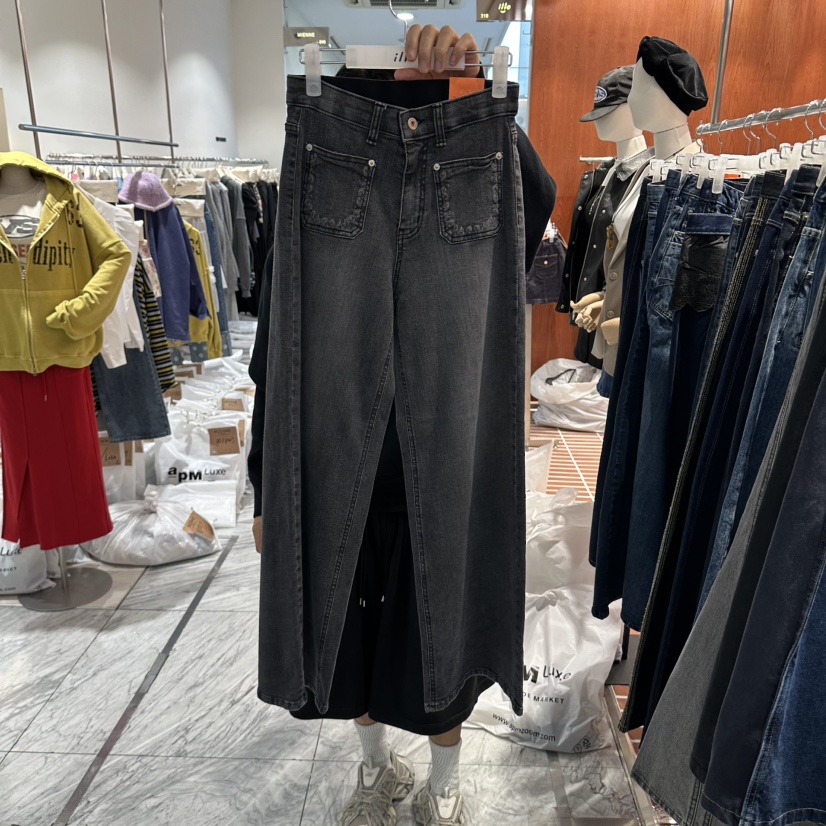 ILLO/MOCI東大門實拍女裝新品真品推薦休閑時尚牛仔褲口袋ILLO/MOCI牛仔褲圖色1