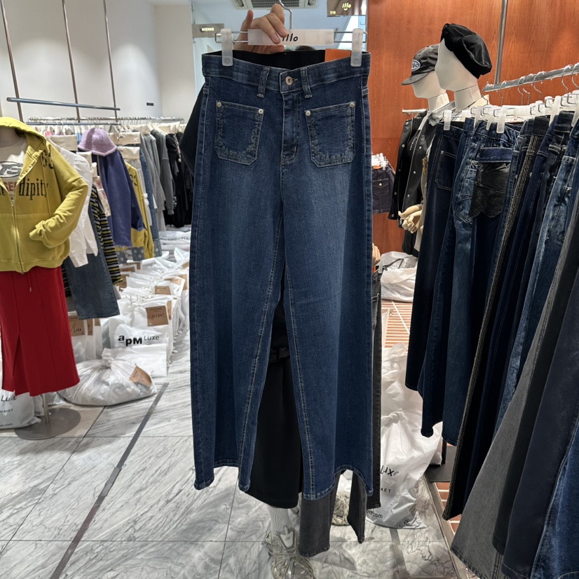 ILLO/MOCI東大門實拍女裝新品真品推薦休閑時尚牛仔褲口袋ILLO/MOCI牛仔褲圖色2
