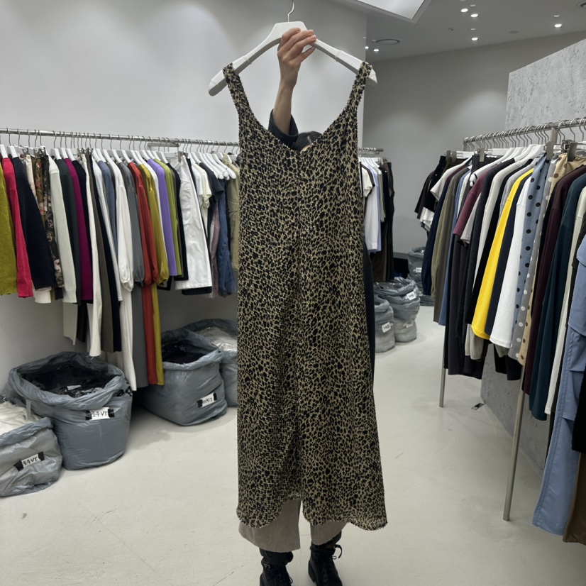 SIXTEEN東大門代購女士新品熱賣推薦真品時尚休閑人氣連衣裙SIXTEEN連衣裙