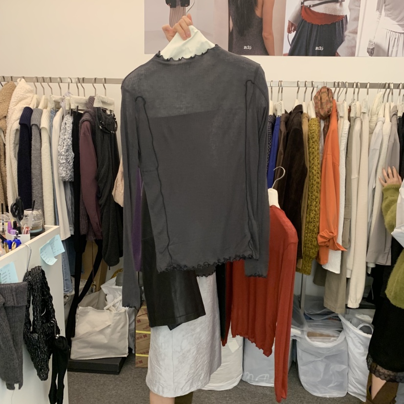 MAG東大門代購女裝新品真品時尚熱賣人氣休閑長袖T恤羊絨SALONDEMAG長袖T恤圖色2