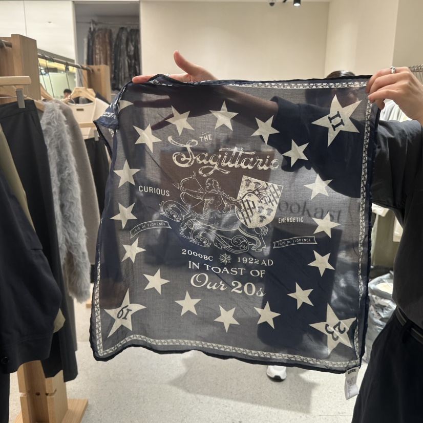 UTRE東大門直郵女士新品熱賣推薦人氣時尚真品休閑圍巾披肩UTRE圍巾/披肩圖色1