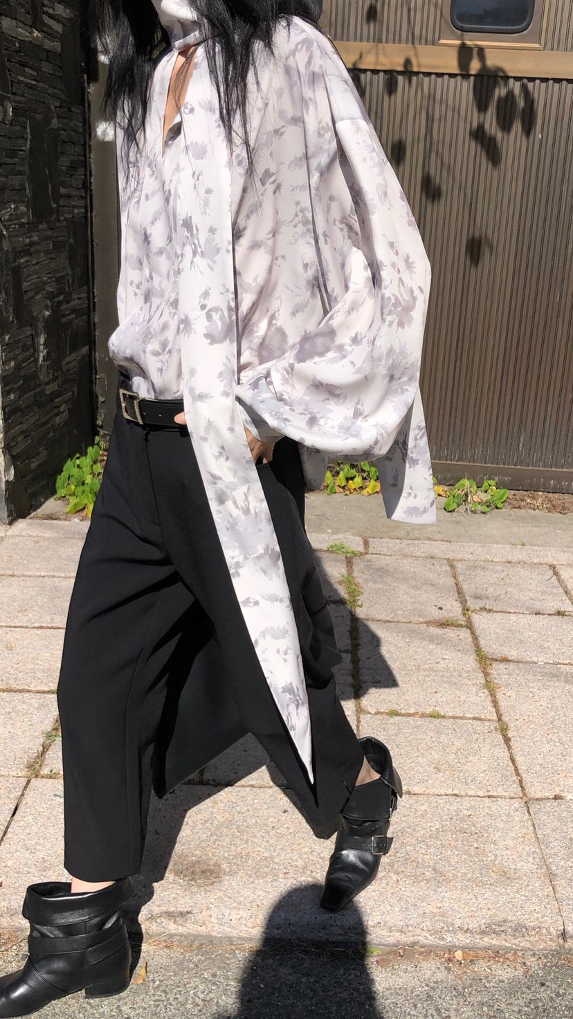 OVER RICH韓國直郵女士新品時尚推薦人氣熱賣襯衫蕾絲衫OVER RICH襯衫/蕾絲衫