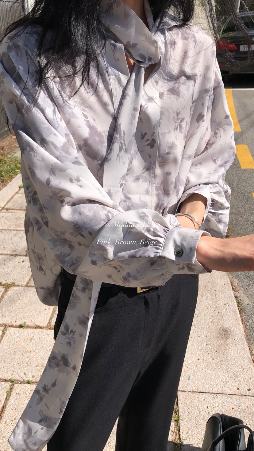 OVER RICH韓國直郵女士新品時尚推薦人氣熱賣襯衫蕾絲衫OVER RICH襯衫/蕾絲衫