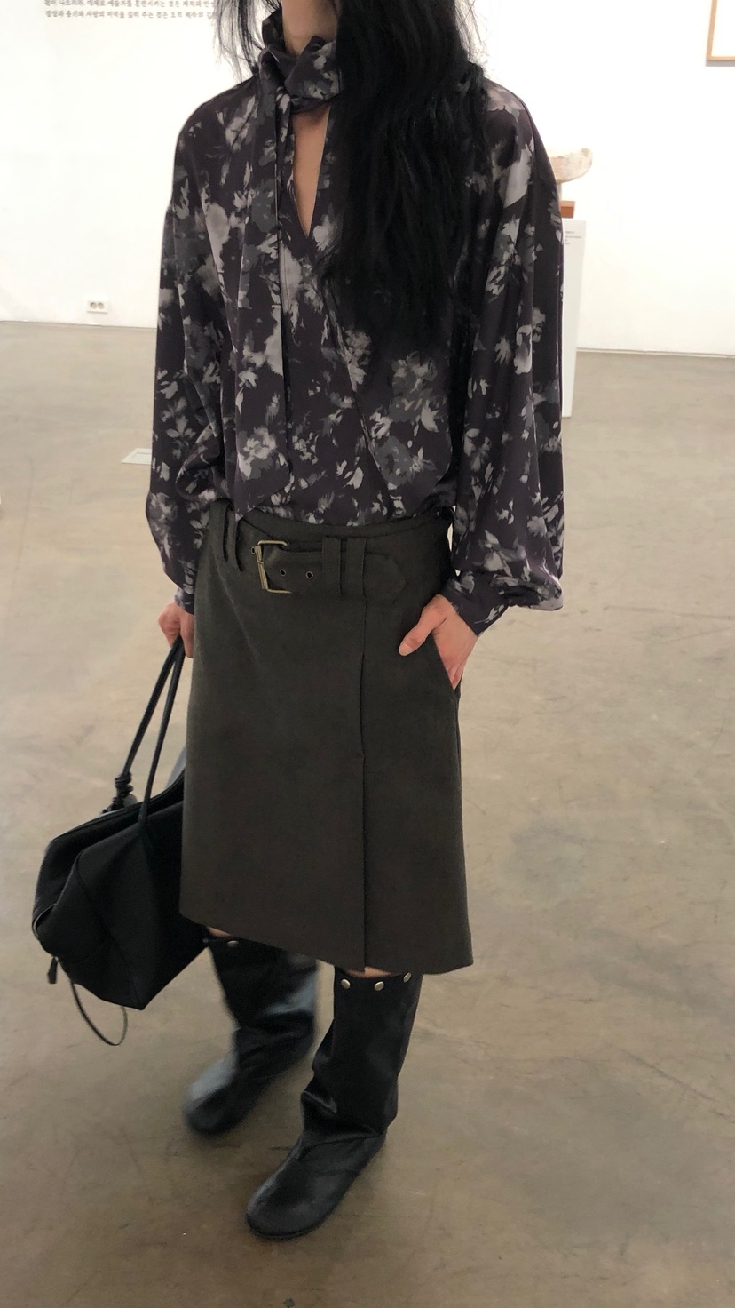OVER RICH韓國直郵女士新品時尚推薦人氣熱賣襯衫蕾絲衫OVER RICH襯衫/蕾絲衫