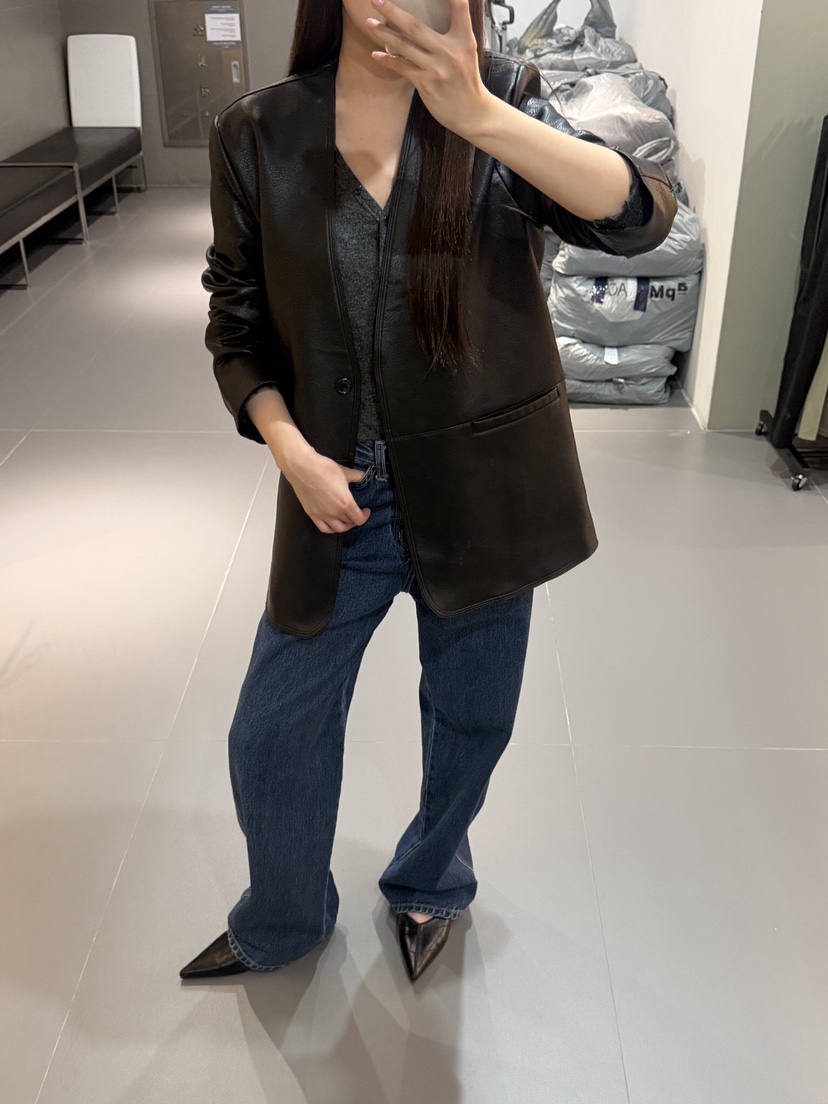 MUYBIEN東大門實拍女裝新品時尚休閑推薦人氣真品熱賣皮衣MUYBIEN皮衣