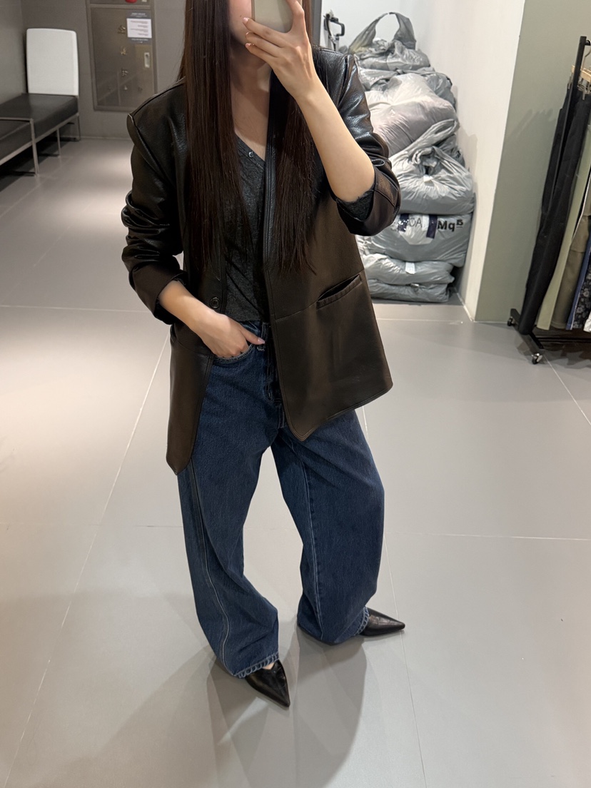 MUYBIEN東大門實拍女裝新品時尚休閑推薦人氣真品熱賣皮衣MUYBIEN皮衣