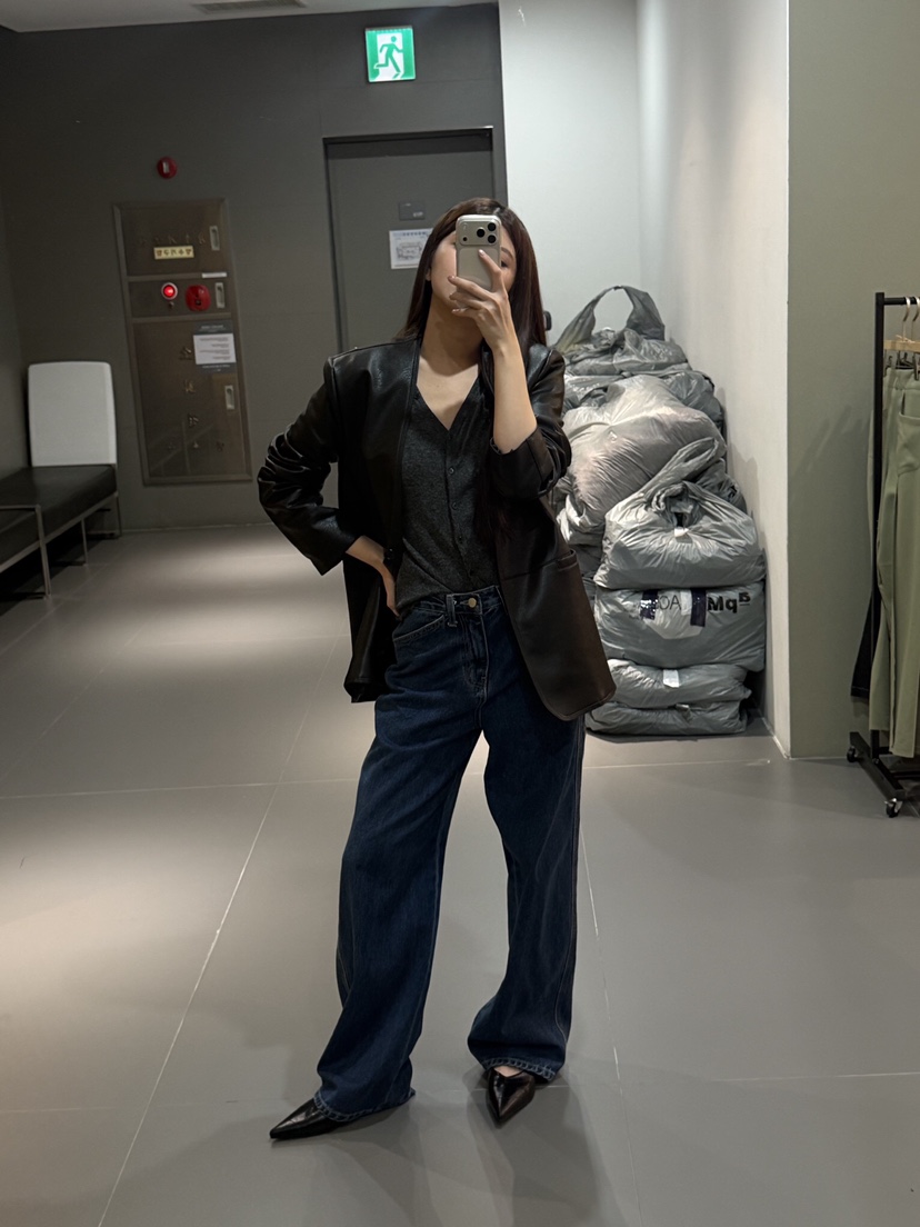 MUYBIEN東大門實拍女裝新品時尚休閑推薦人氣真品熱賣皮衣MUYBIEN皮衣