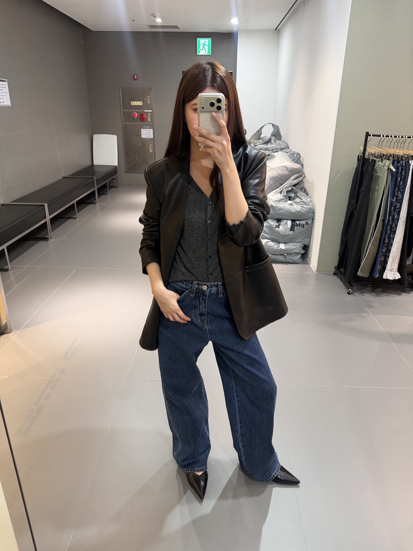MUYBIEN東大門實拍女裝新品時尚休閑推薦人氣真品熱賣皮衣MUYBIEN皮衣