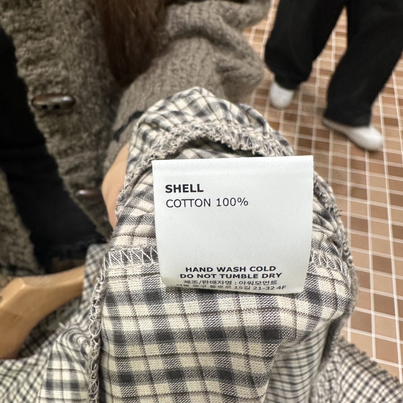 OURMOMENT東大門直郵女士新品人氣時尚熱賣推薦襯衫蕾絲衫OURMOMENT襯衫/蕾絲衫