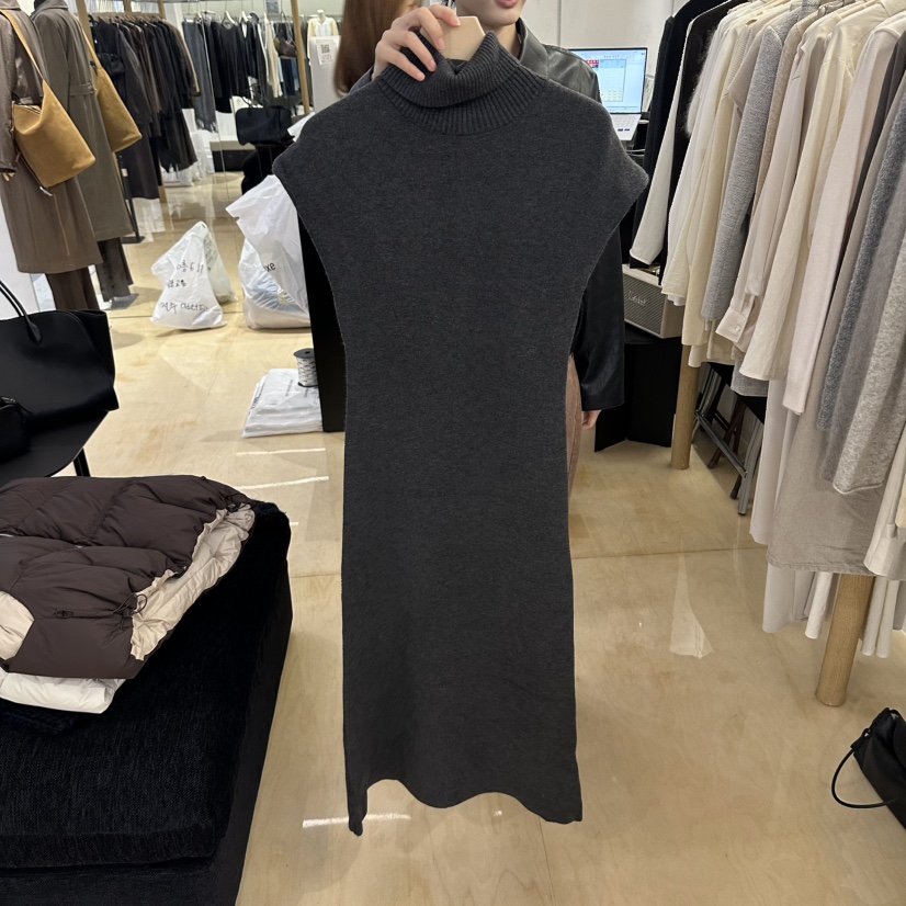 KOIVUE東大門直郵女裝新品人氣真品熱賣休閑時尚推薦連衣裙KOIVUE連衣裙圖色1墨色