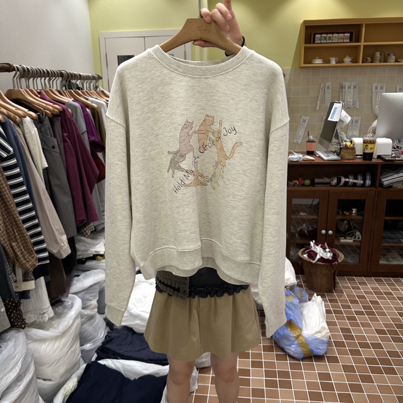OURMOMENT東大門實拍女裝新品人氣時尚熱賣休閑真品推薦衛衣OURMOMENT衛衣圖色1