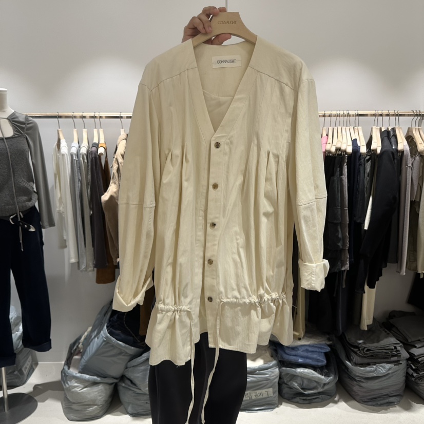 CONNAUGHT/DAILYJUD東大門實拍女士新款熱賣推薦夾克褶裥CONNAUGHT/DAILYJUD夾克圖色1