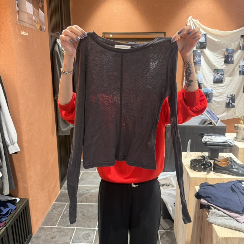 SOPHISTICATE韓國直郵女裝新款時尚真品推薦休閑人氣長袖T恤SOPHISTICATE長袖T恤圖色2墨色
