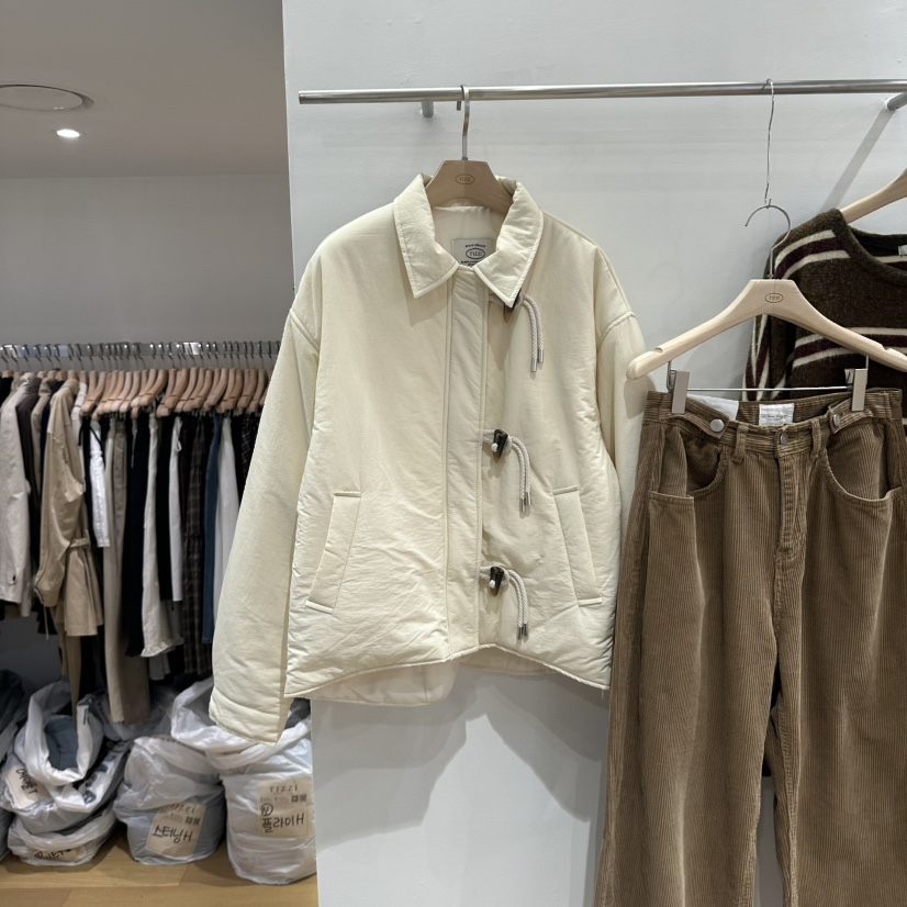 TIZZI東大門代購女士新品推薦休閑熱賣真品時尚人氣短款棉服TIZZI短款棉服圖色1