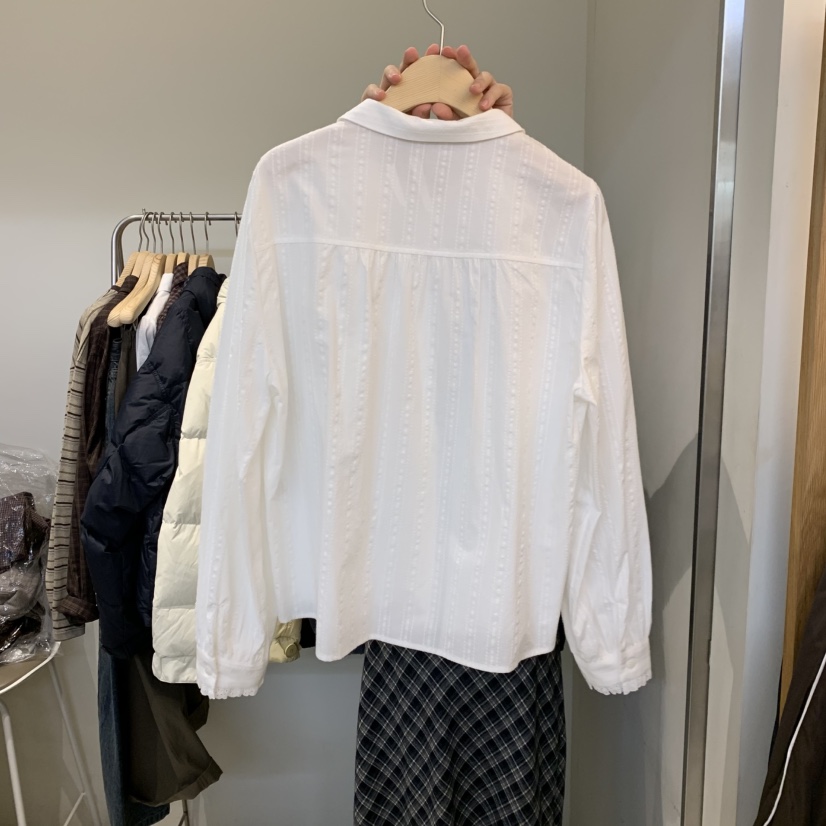 OUTRENE東大門代購女裝新款推薦熱賣真品休閑襯衫蕾絲衫蕾絲OUTRENE襯衫/蕾絲衫