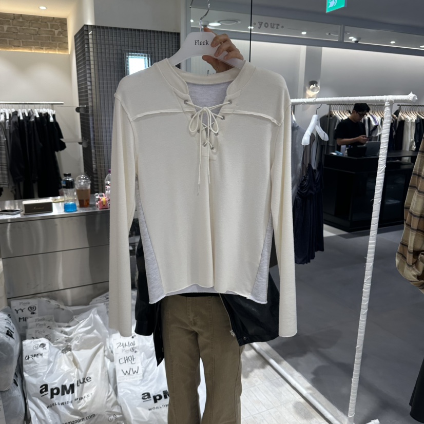 FLEEK韓國代購女裝新品休閑真品時尚人氣推薦熱賣長袖T恤Fleek長袖T恤圖色1