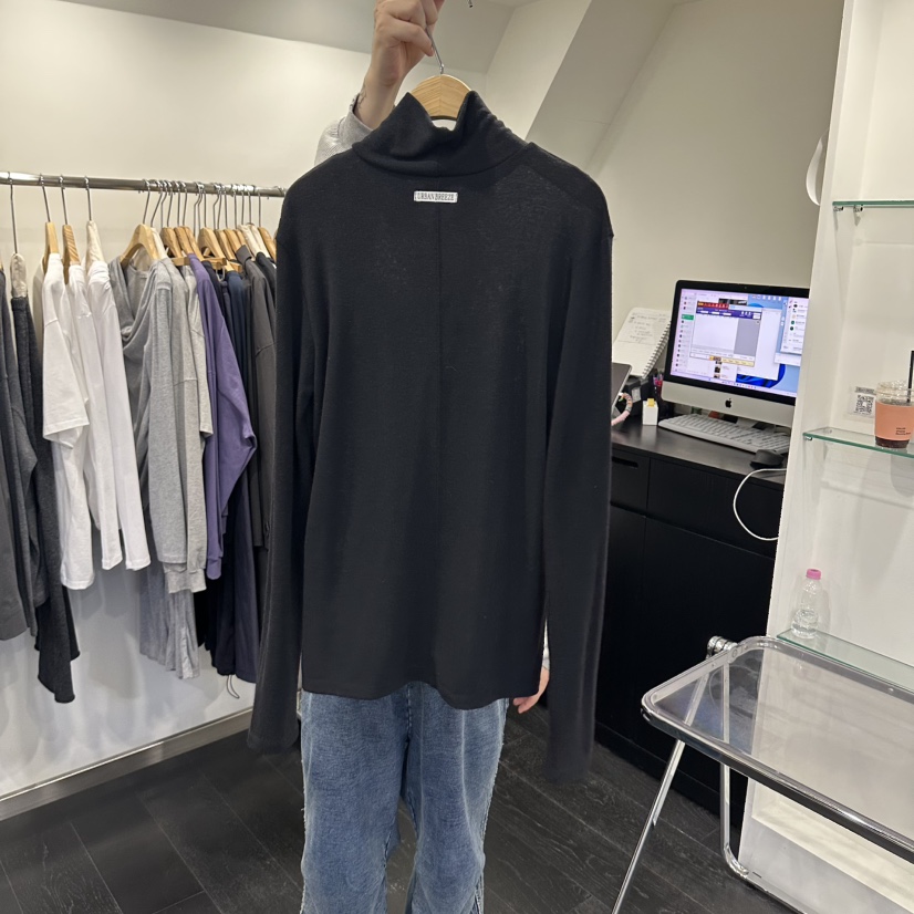 URBAN BREEZE東大門直郵女裝新品時尚推薦休閑人氣長袖T恤URBAN BREEZE長袖T恤