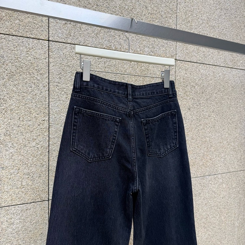 PERS韓國代購女裝新品真品推薦人氣熱賣休閑時尚牛仔褲黑色PERS牛仔褲