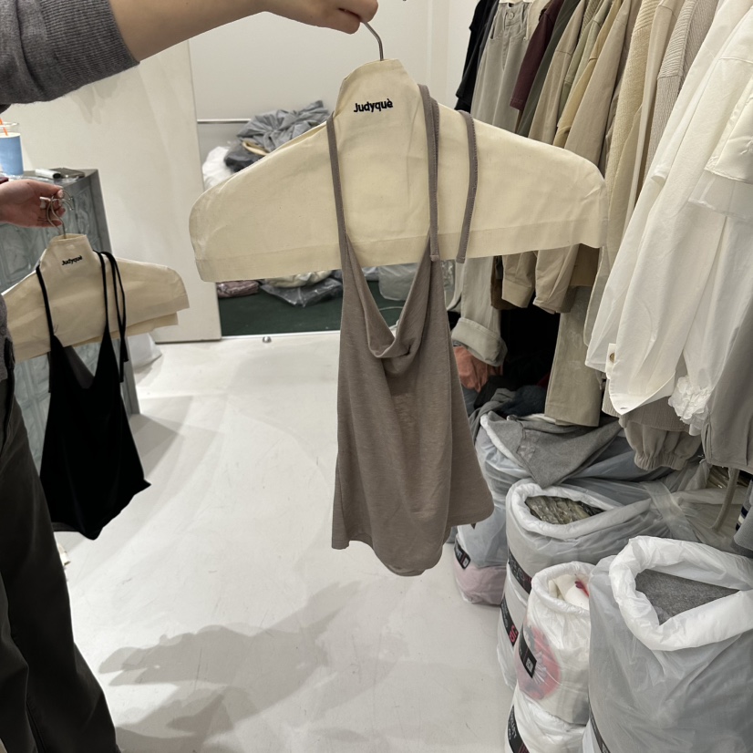 JUDYQUE東大門直郵女士新款真品休閑熱賣時尚人氣吊帶背心JUDYQUE吊帶/背心圖色1