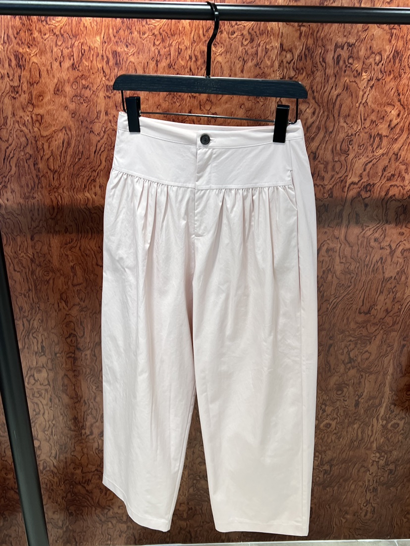 UNANSWERED-MYSTERY/FIFO東大門直郵女士新品熱賣休閑褲褶皺UNANSWERED-MYSTERY/FIFO休閑褲圖色1