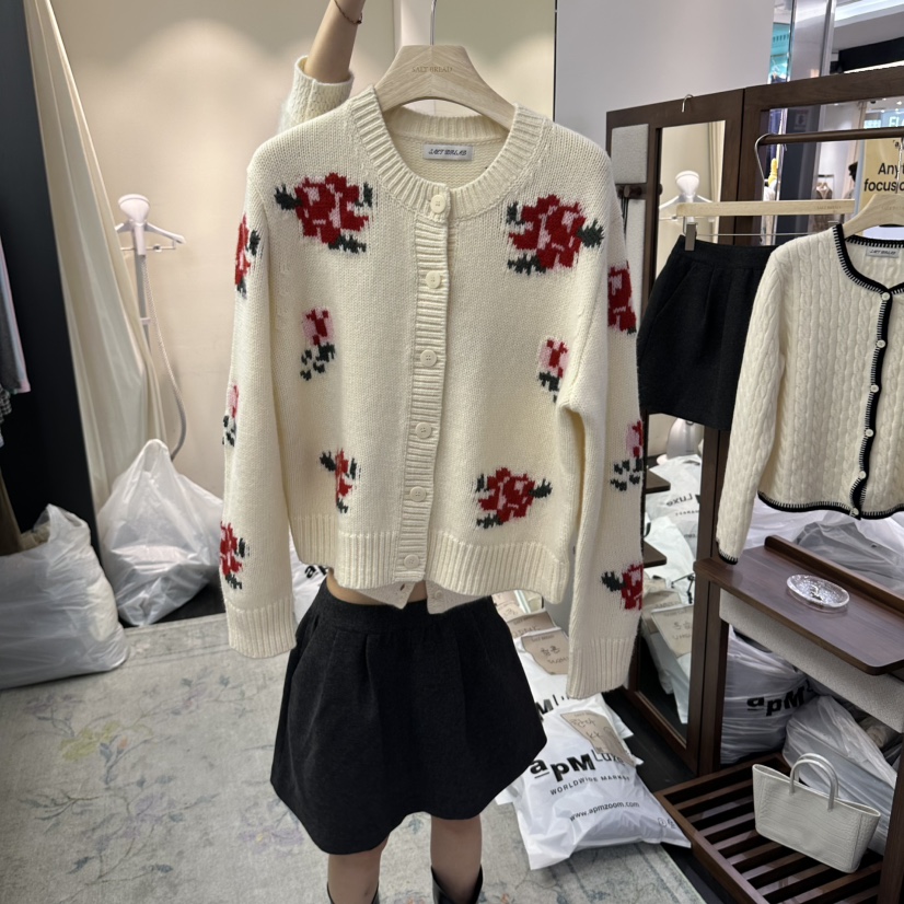 SALT BREAD東大門直郵女士新款推薦人氣休閑真品時尚毛衣SALT BREAD毛衣圖色1