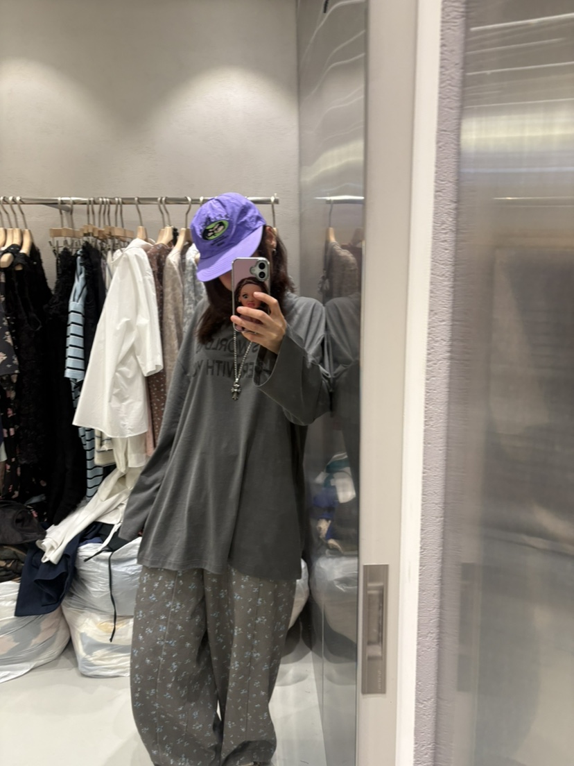 PLATFORM-L東大門直郵女裝新品真品熱賣時尚人氣長袖T恤PLATFORM-L長袖T恤