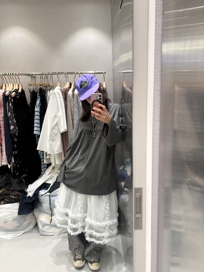 PLATFORM-L東大門直郵女裝新品真品熱賣時尚人氣長袖T恤PLATFORM-L長袖T恤
