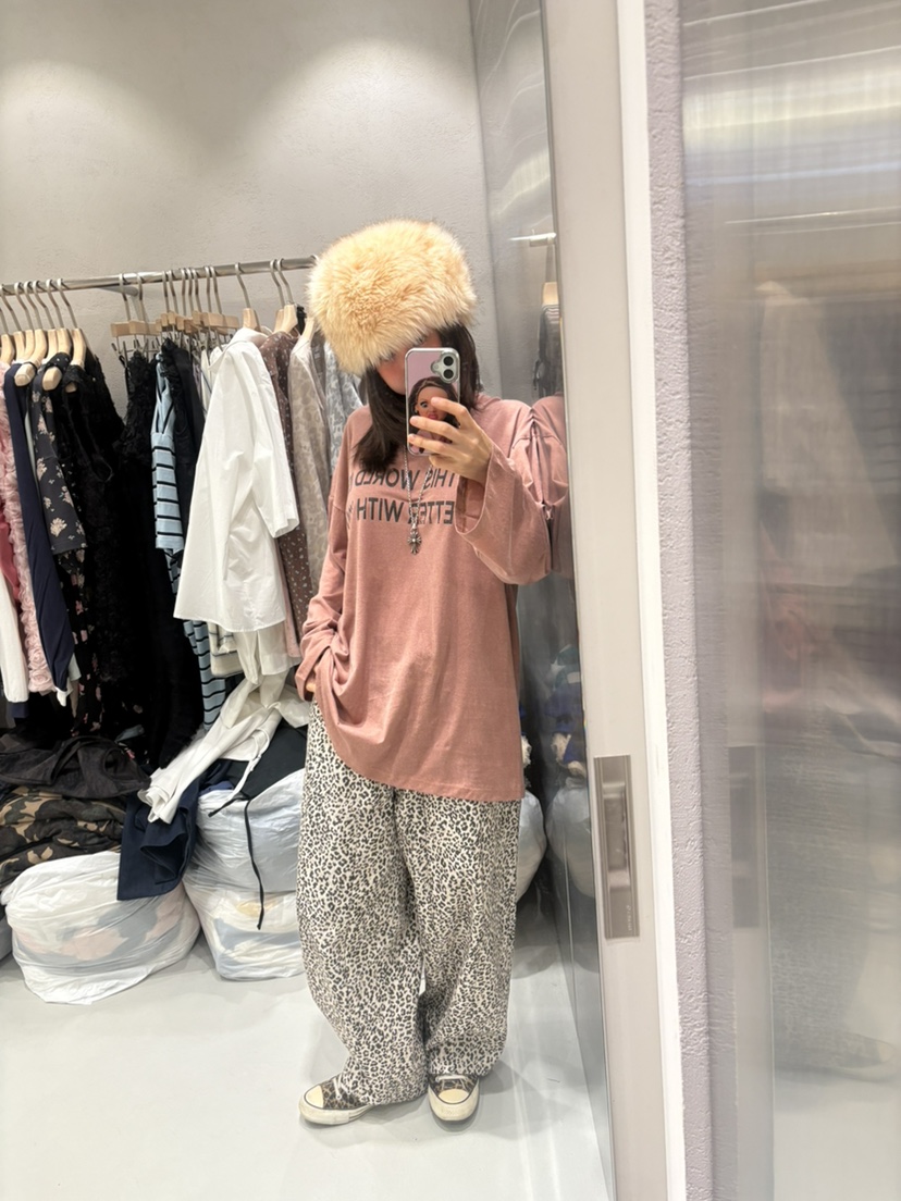 PLATFORM-L東大門直郵女裝新品真品熱賣時尚人氣長袖T恤PLATFORM-L長袖T恤