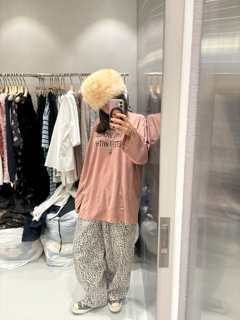 PLATFORM-L東大門直郵女裝新品真品熱賣時尚人氣長袖T恤PLATFORM-L長袖T恤