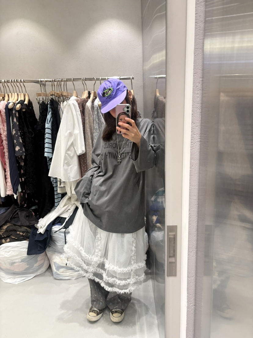 PLATFORM-L東大門直郵女裝新品真品熱賣時尚人氣長袖T恤PLATFORM-L長袖T恤