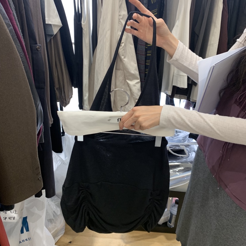FLAT東大門代購女士新款休閑推薦吊帶背心不含內搭開襟無袖flat吊帶/背心