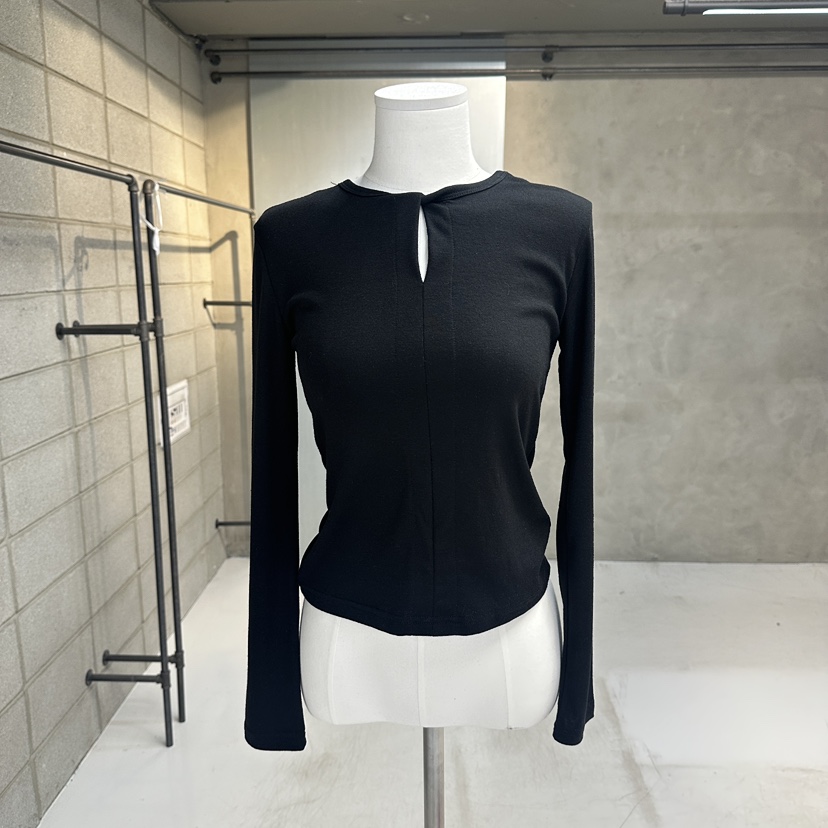 ON THE MODE韓國直郵女裝新品人氣休閑推薦真品長袖T恤ON THE MODE長袖T恤圖色1