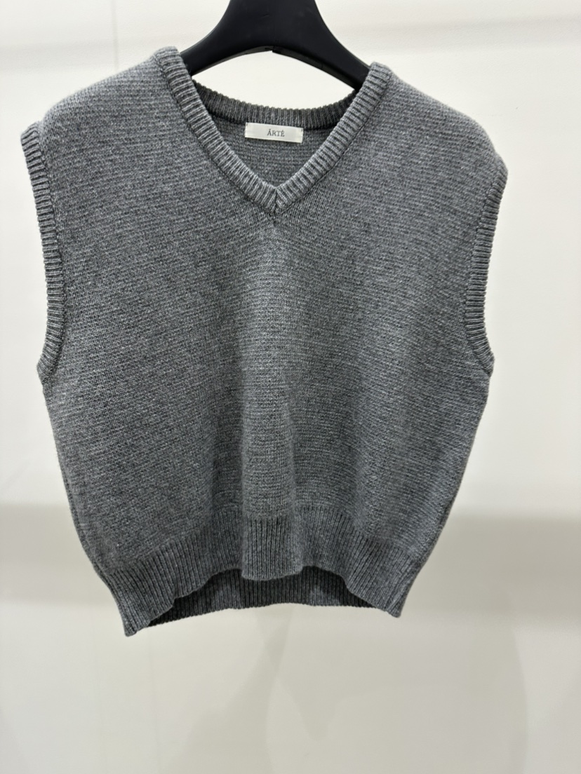 ARTE STUDIO/ATTENTION EDITORIAL東大門代購女裝新品真品吊帶背心ARTE STUDIO/ATTENTION EDITORIAL吊帶/背心圖色3