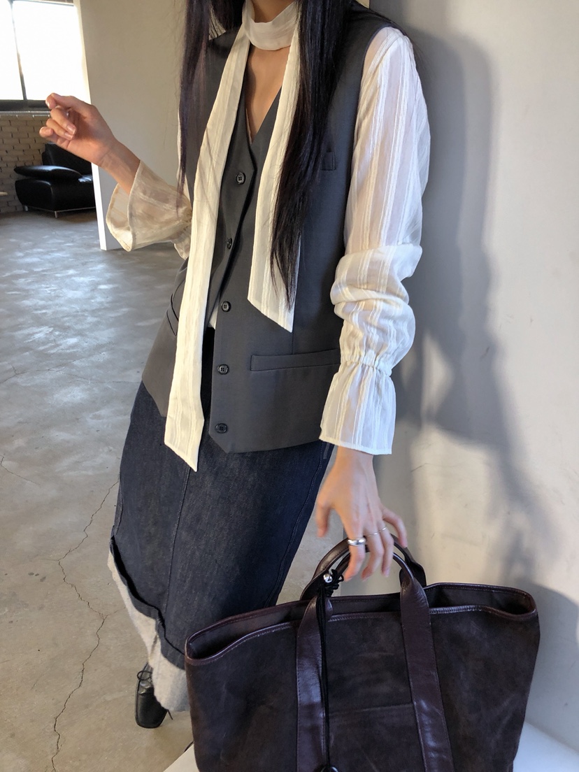 MURMUR東大門實拍女裝新款真品人氣休閑推薦熱賣襯衫蕾絲衫MURMUR襯衫/蕾絲衫
