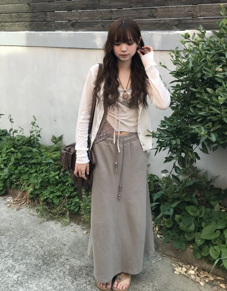 ROOOF東大門直郵女裝新款真品長袖T恤不含內搭和圍巾狗狗開衫ROOOF長袖T恤圖色3