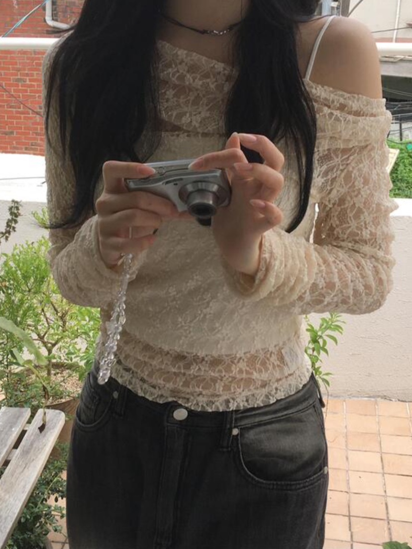 ROOOF韓國代購女裝新款推薦時尚真品熱賣長袖T恤不含內搭ROOOF長袖T恤