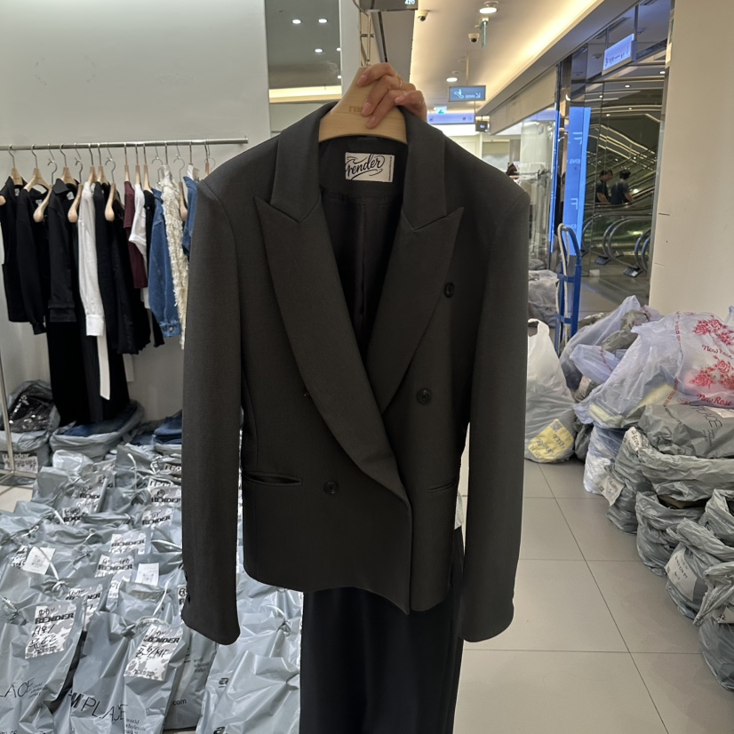 RENDER韓國直郵女士新品真品休閑熱賣推薦人氣時尚西裝西服RENDER西裝/西服圖色2