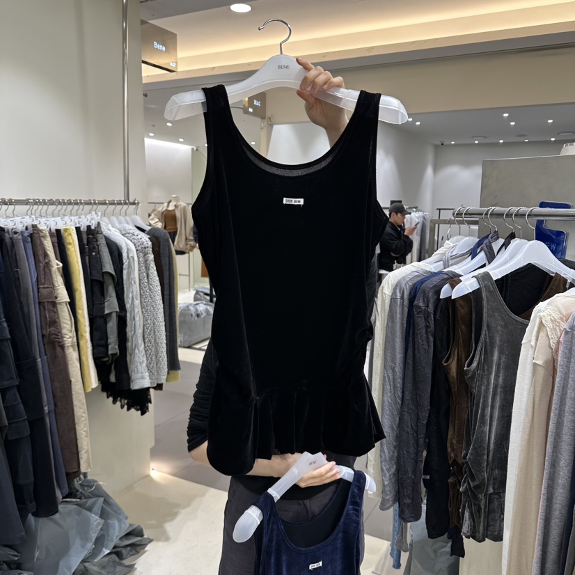 BENE東大門直郵女裝新款時尚真品休閑推薦熱賣吊帶背心褶邊SHOP BENE_Bene吊帶/背心圖色4黑色