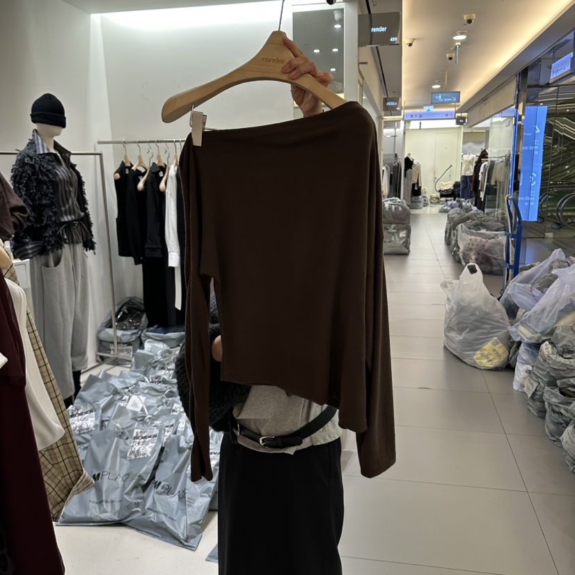 RENDER韓國代購女裝新品休閑時尚熱賣人氣推薦長袖T恤不對稱RENDER長袖T恤圖色4