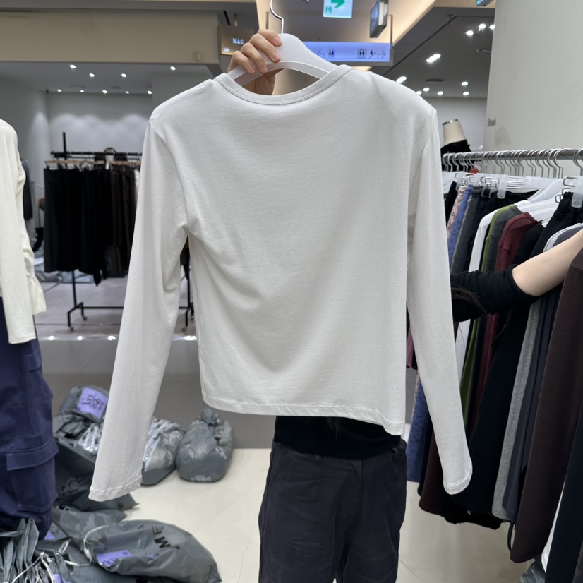 BENE韓國直郵女士新款真品休閑熱賣時尚推薦長袖T恤天鵝絨SHOP BENE_Bene長袖T恤