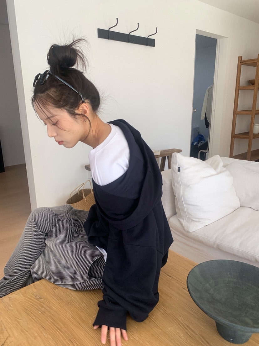 ROOOF東大門實拍女裝新款推薦真品熱賣時尚衛衣不對稱連帽衫ROOOF衛衣