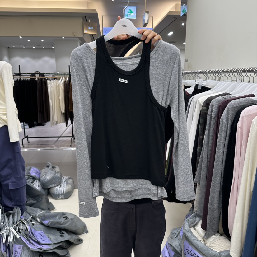 BENE韓國代購女士新款真品人氣襯衫蕾絲衫不對稱假兩件無袖SHOP BENE_Bene襯衫/蕾絲衫圖色2