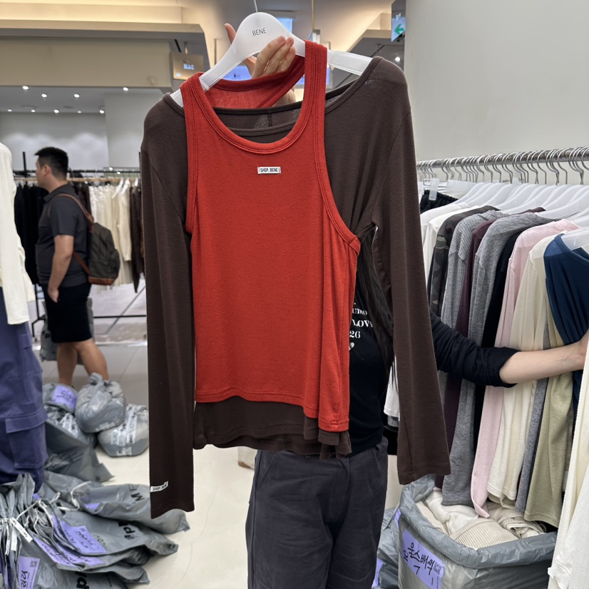 BENE韓國代購女士新款真品人氣襯衫蕾絲衫不對稱假兩件無袖SHOP BENE_Bene襯衫/蕾絲衫圖色5