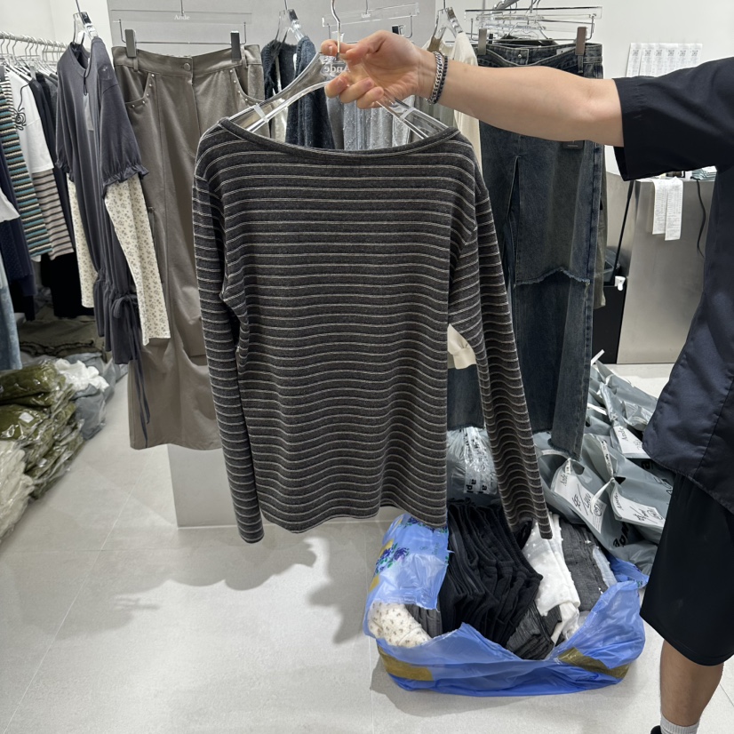 ANDE東大門實拍女士新品休閑真品推薦時尚熱賣人氣長袖T恤ANDE長袖T恤