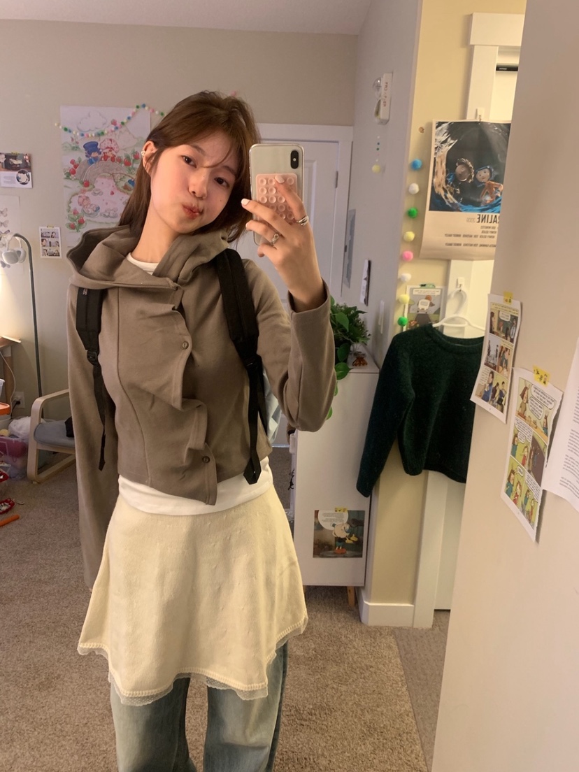 ROOOF東大門實拍女士新款熱賣時尚推薦人氣真品衛衣褶皺開衫ROOOF衛衣