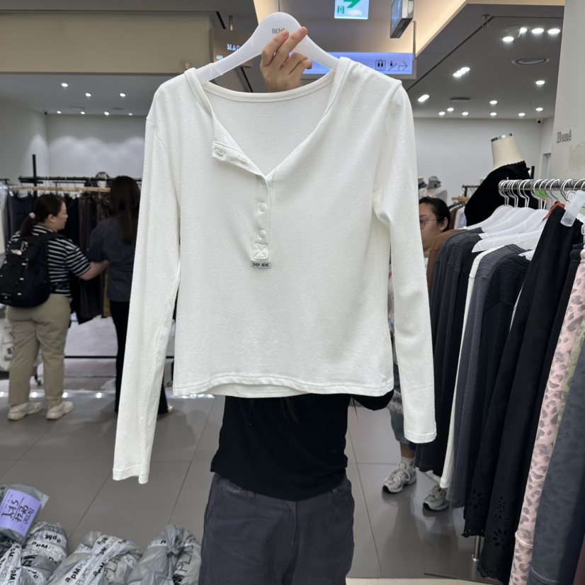 BENE韓國直郵女士新款真品時尚熱賣休閑人氣推薦長袖T恤SHOP BENE_Bene長袖T恤圖色1