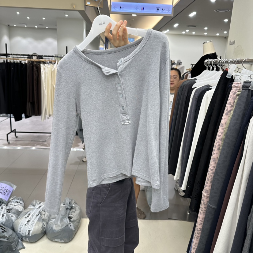 BENE韓國直郵女士新款真品時尚熱賣休閑人氣推薦長袖T恤SHOP BENE_Bene長袖T恤圖色2